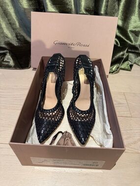 Gianvito Rossi Black Mesh Pointed Pumps with Cutout Detail